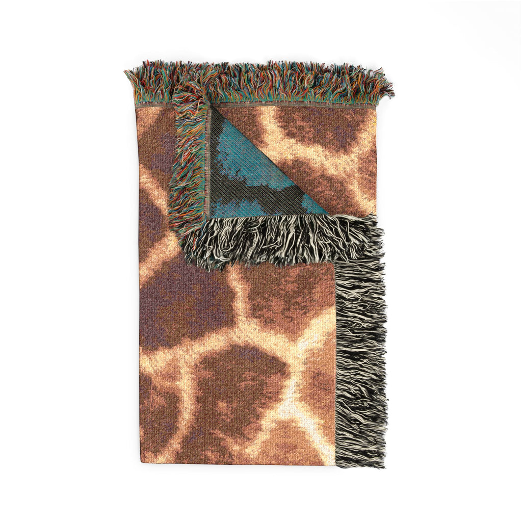 Giraffe Print Woven Blanket — Cozy Animal Pattern Throw for Living Room & Travel