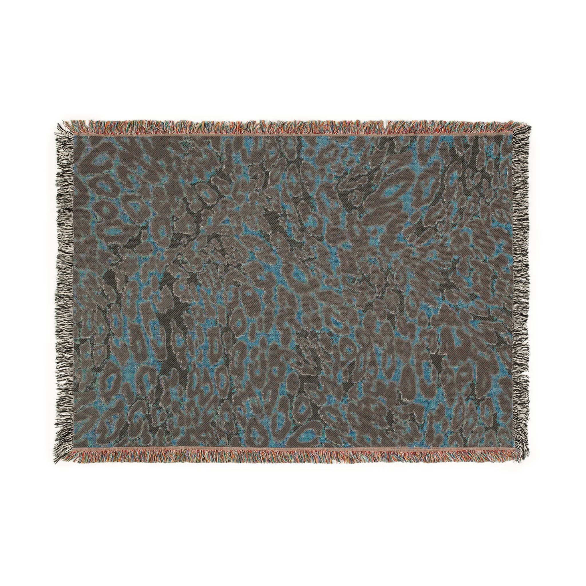 Leopard Print Woven Blanket — Cozy Animal Print Throw for Living Room & Bedroom