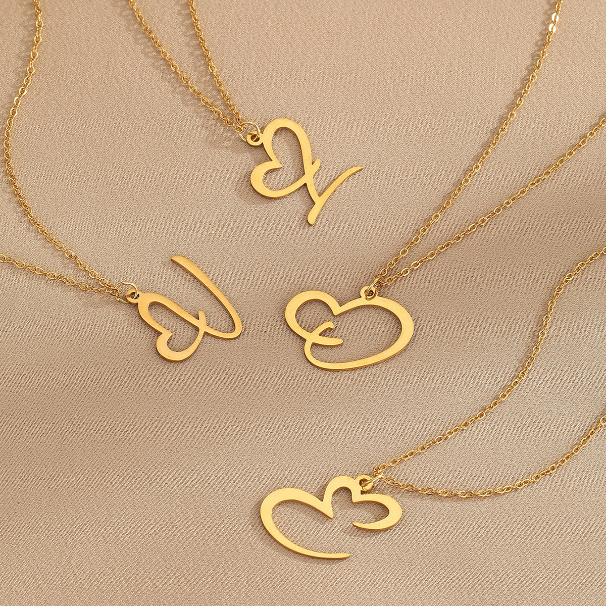 Heart of love 26 letter necklace