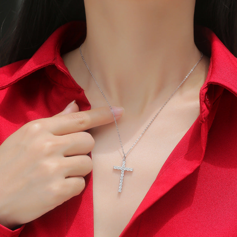 Cross Pendant Necklace with Moissanite